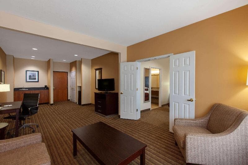 Wingate by Wyndham Houston / Willowbrook 4