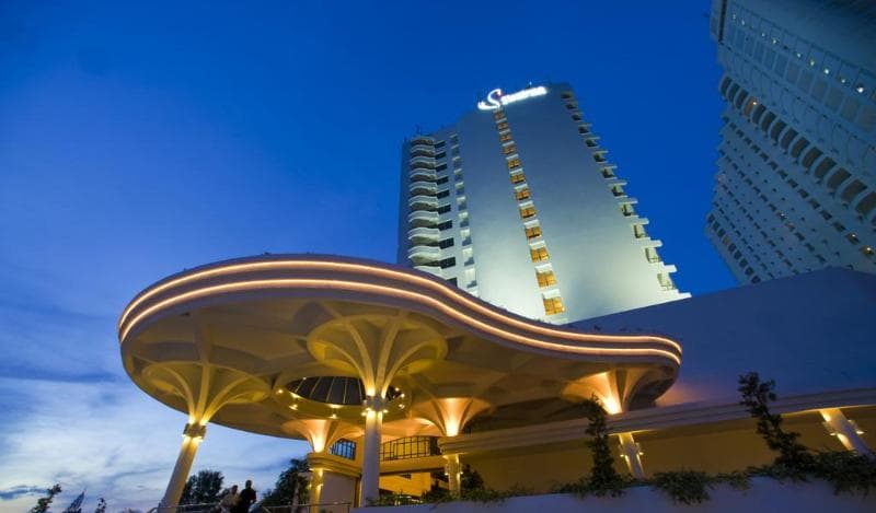 Flamingo Hotel by the Beach photo 1