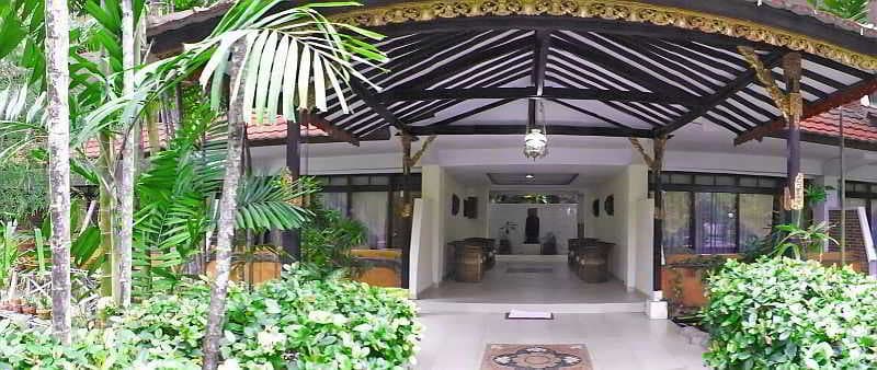 Palm Beach photo 1
