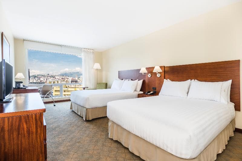 Holiday Inn Express Quito 3