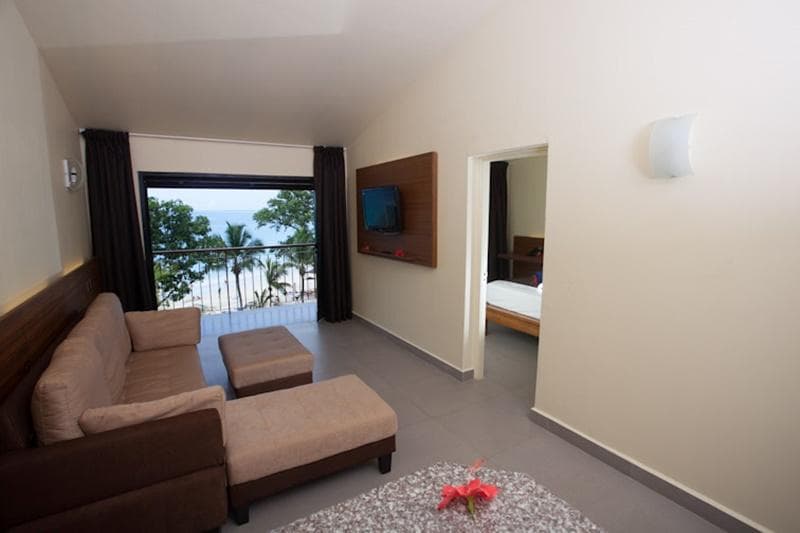 Coral Strand Smart Choice Hotel 5