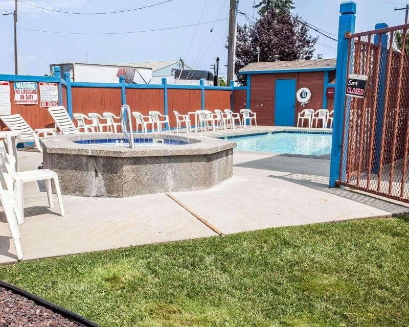 Rodeway Inn And Suites Spokane Valley 5