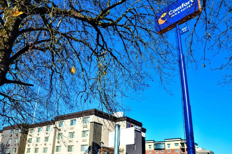 Comfort Inn & Suites Vancouver Downtown City Center photo 1