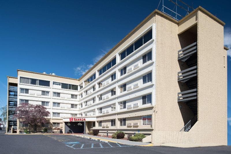 Ramada by Wyndham Downtown Spokane 5