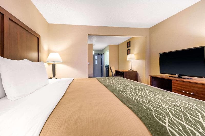 Comfort Inn & Suites Bothell - Seattle North photo 1