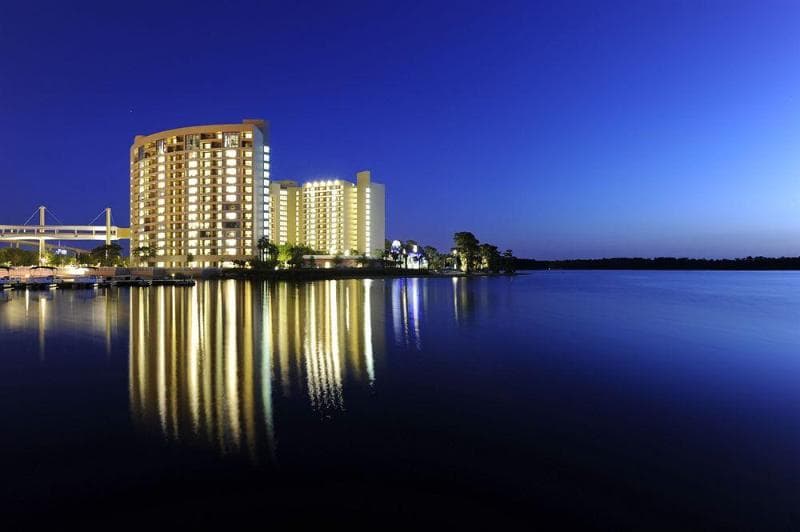 Bay Lake Tower at Disney's Contemporary Resort 5