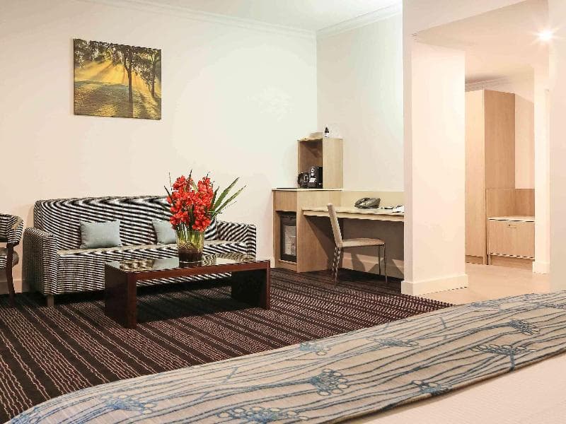 Novotel Swan Valley Vines Resort 5