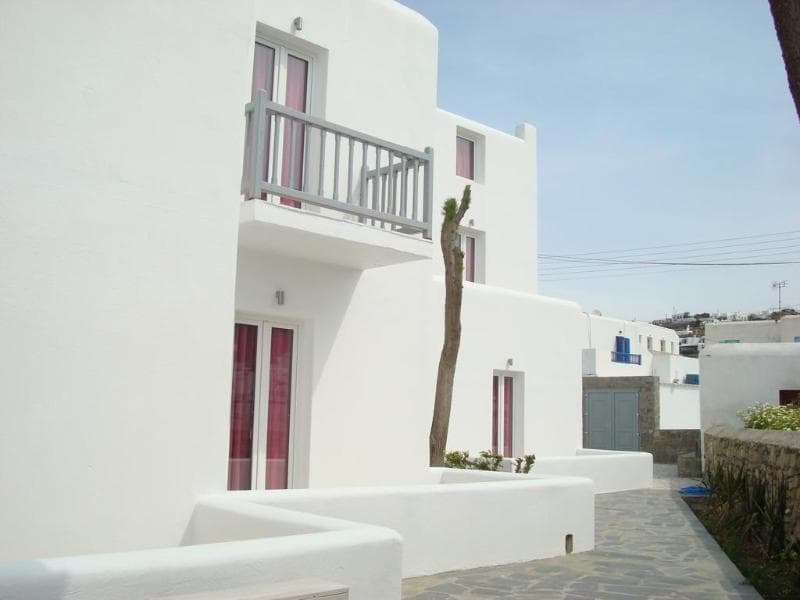 Elena Suites 5