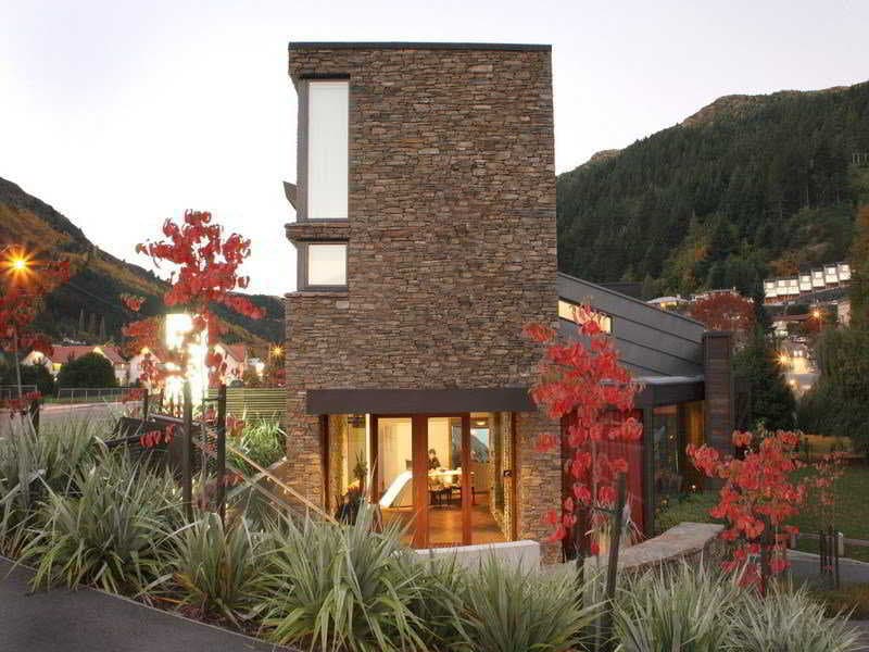 Queenstown Park Boutique 4