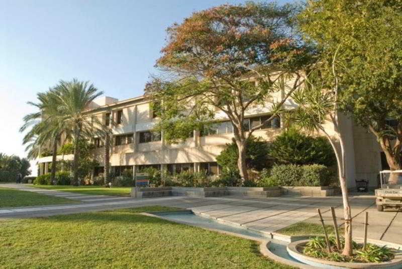 Shefayim Kibbutz Hotel main