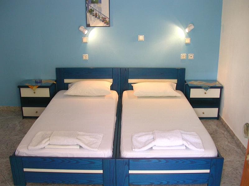 Christos Makrinos Rooms 4