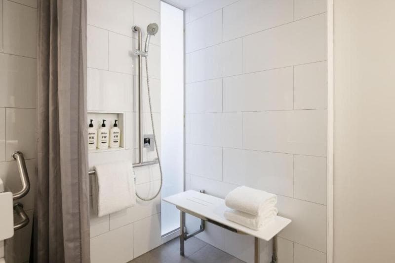 Hotel Indigo Melbourne on Flinders 4