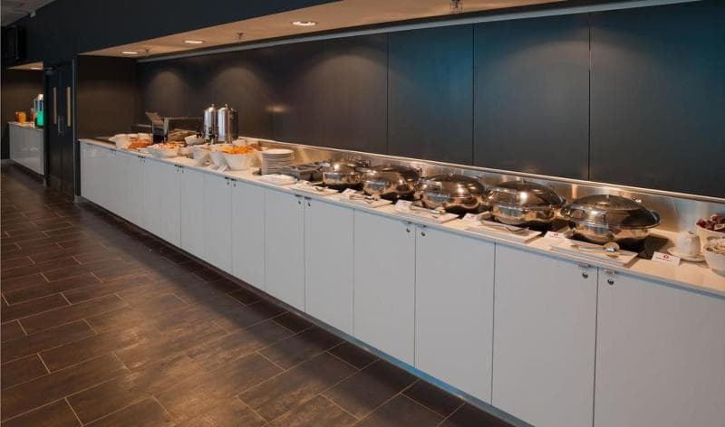 Travelodge Hotel Melbourne Docklands 3