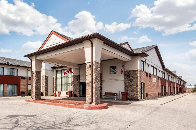 Quality Inn & Suites Mississauga 3