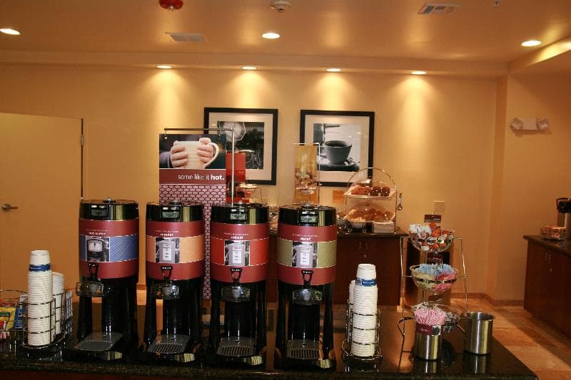 Hampton Inn Brentwood 3