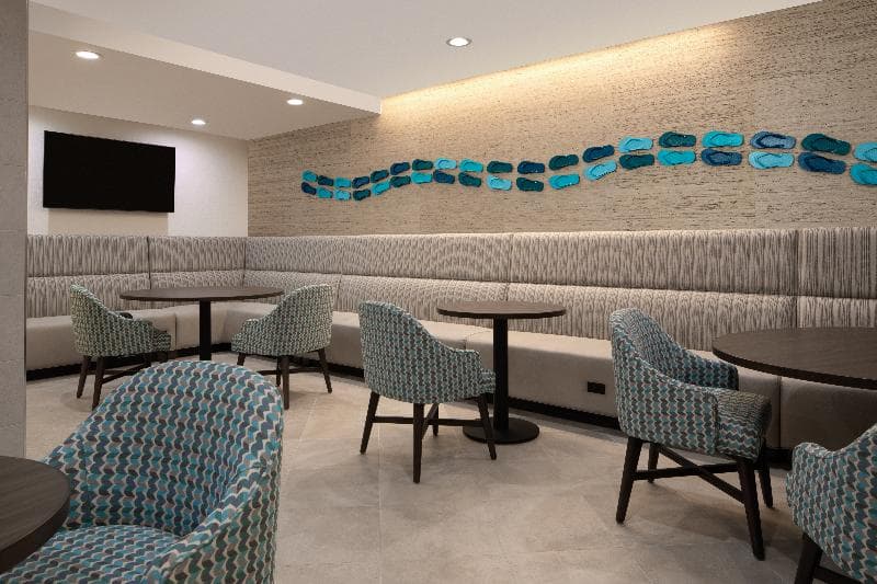 DoubleTree Suites by Hilton Orlando - Disney Springs Area 4