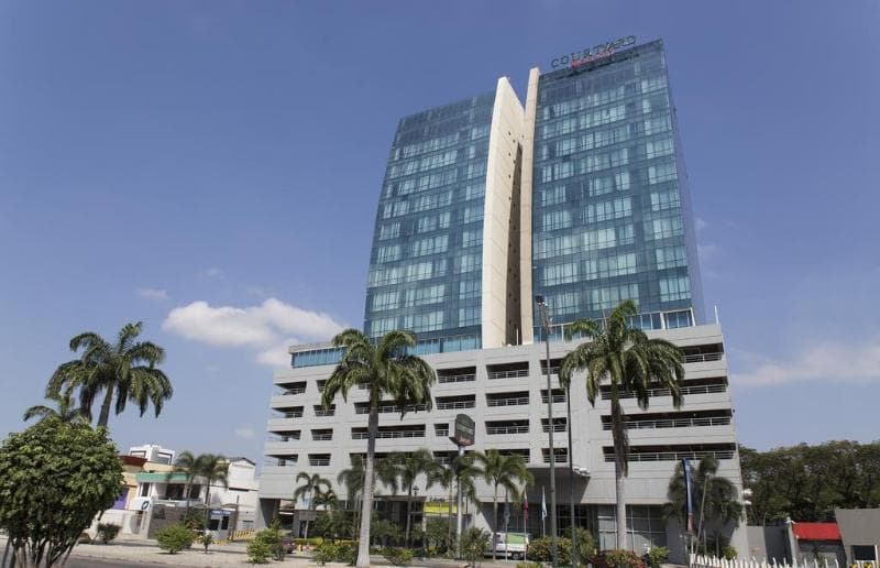 Courtyard Guayaquil main