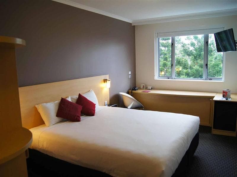 ibis Sydney Olympic Park 2