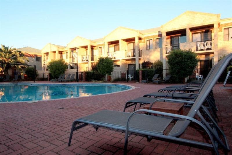 Country Comfort Perth main
