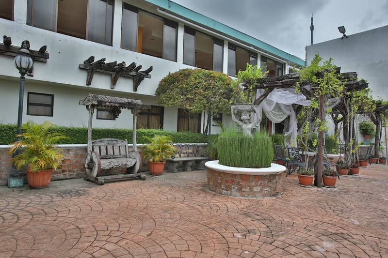 Crown Regency Residences Cebu photo 1