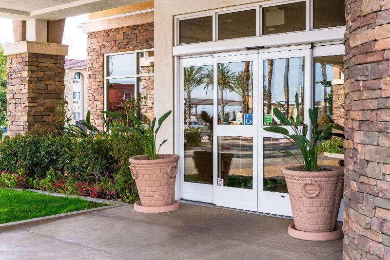 Comfort Suites Ontario Airport 3