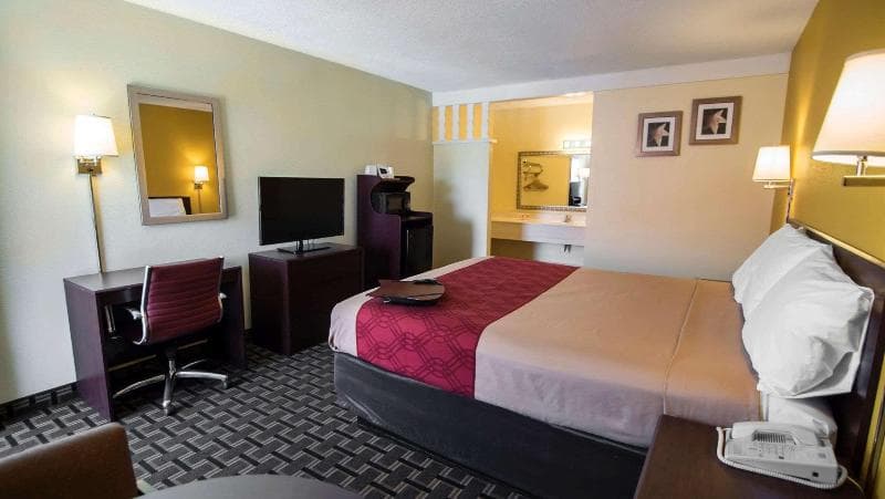 Super 8 By Wyndham Albuquerque Downtown 5