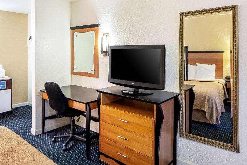 Rodeway Inn at Nevada State Capitol 2
