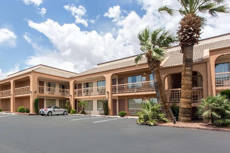 Quality Inn South Bluff 3