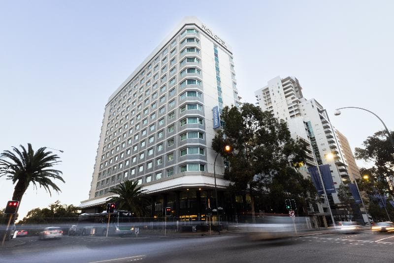 Novotel Perth Langley 2
