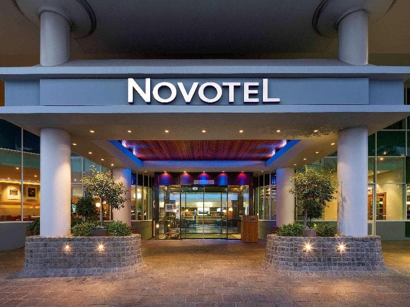 Novotel Perth Langley 3