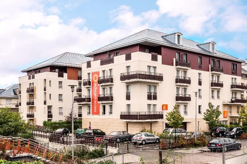 Aparthotel Adagio access Carrières Sous Poissy 3