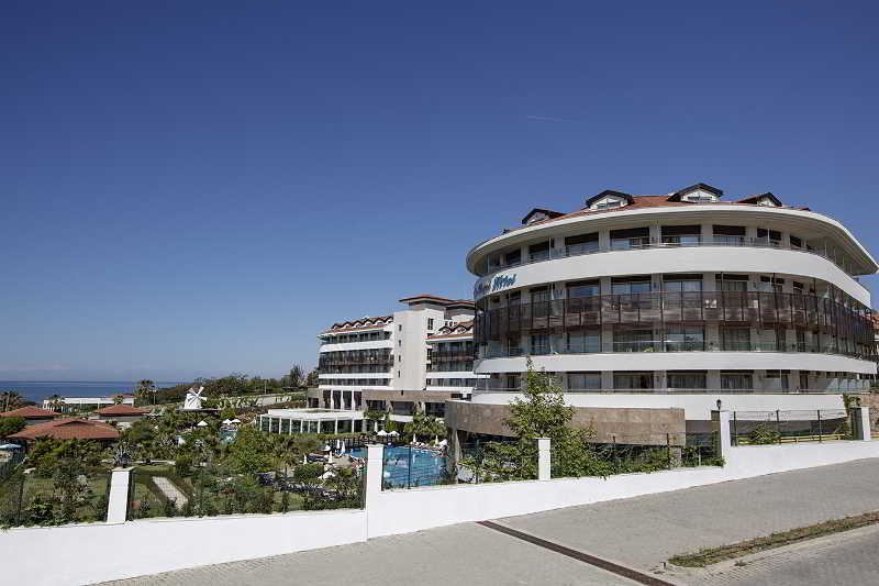 Alba Queen Hotel 2
