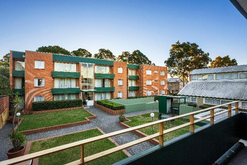 APX Apartments Parramatta 4
