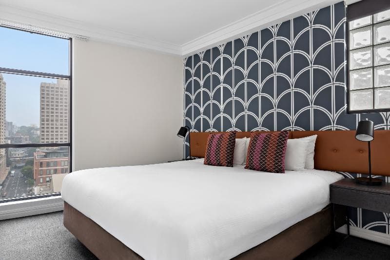 Mantra Sydney Central 3