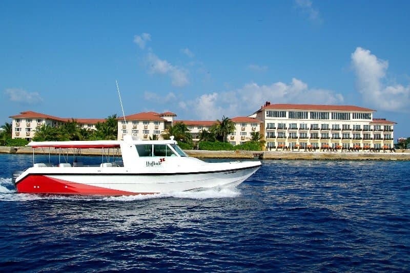 Hulhule Island Hotel 2