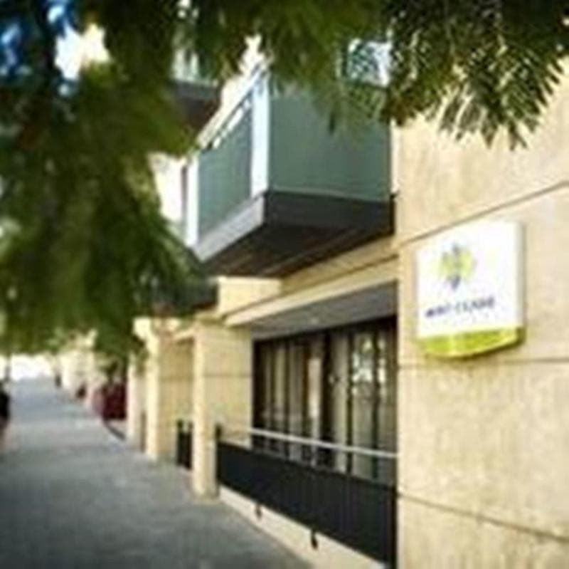 Mont Clare Boutique Apartments photo 1