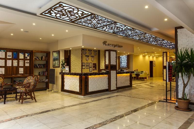 Kleopatra Beach Hotel 5
