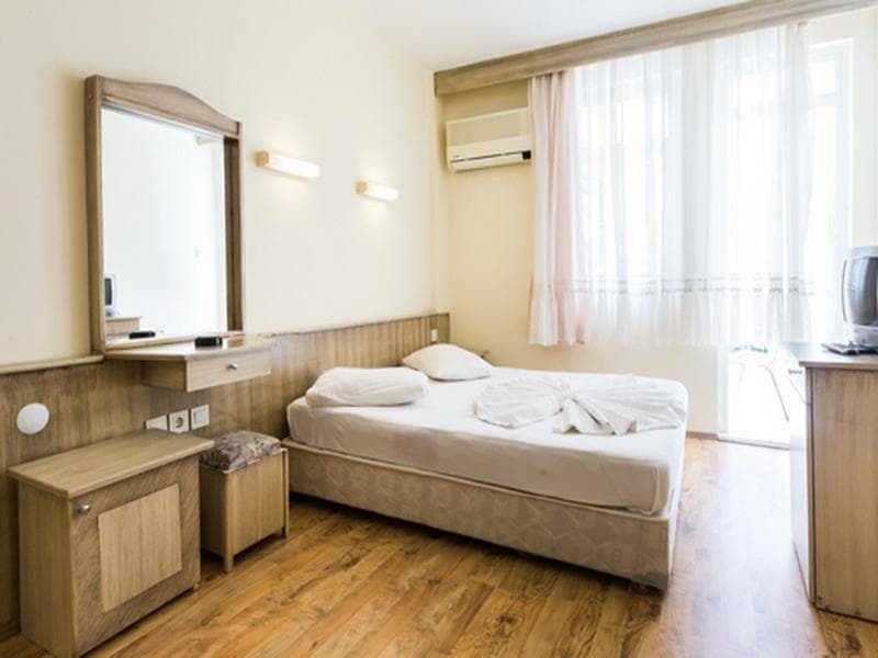 Simus Beach Hotel 5
