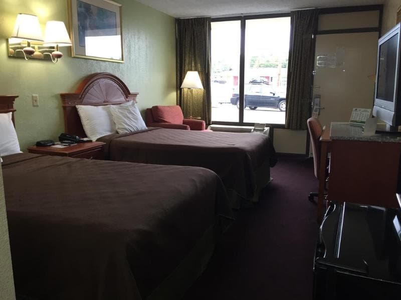 Americas Best Value Inn Nashville South 5