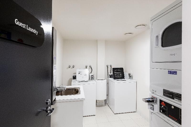 Quality Apartments Melbourne Central 2