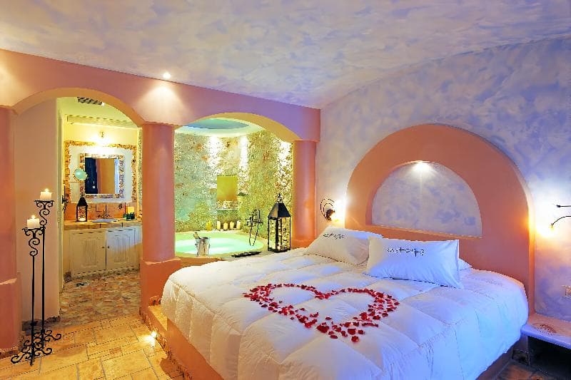 Astarte Suites 4