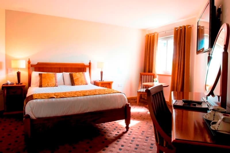 Radstone Hotel 5