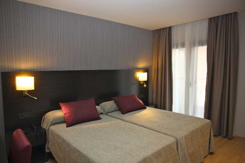 Petit Palau - Adults Only 3
