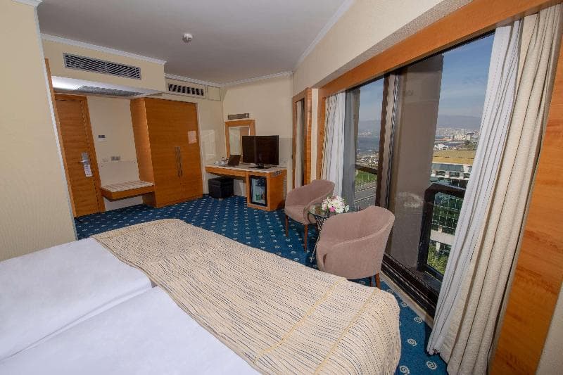 Best Western Plus Hotel Konak 4
