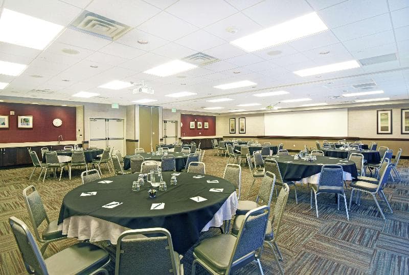 Homewood Suites by Hilton Denver International Airport 5