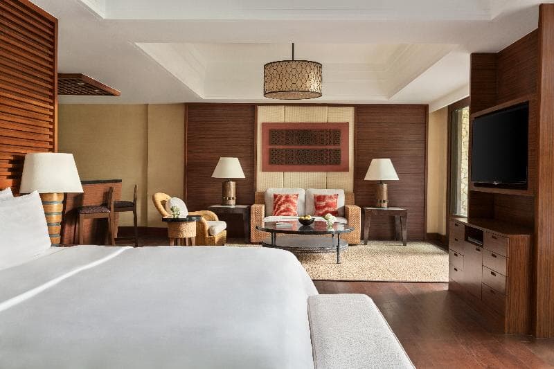 Shangri-La's Boracay Resort & Spa 5