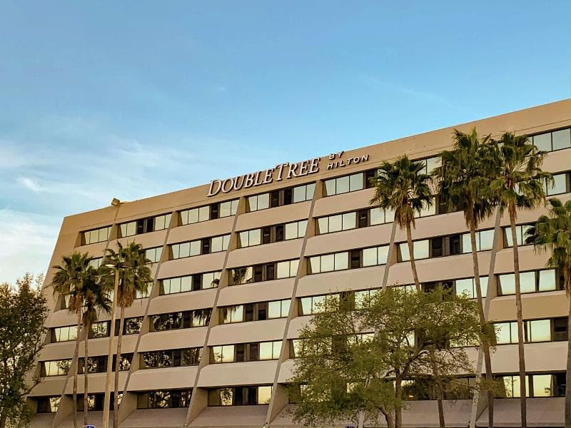 DoubleTree by Hilton Tampa Rocky Point Waterfront 2