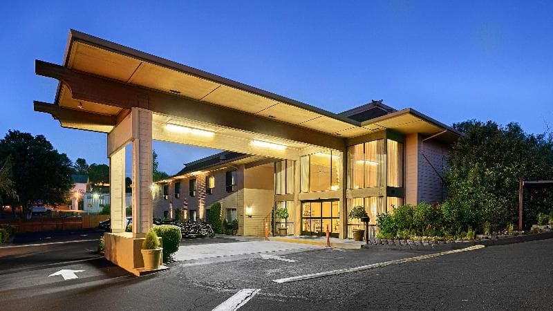 Best Western Plus Sonora Oaks Hotel & Conference Center 3