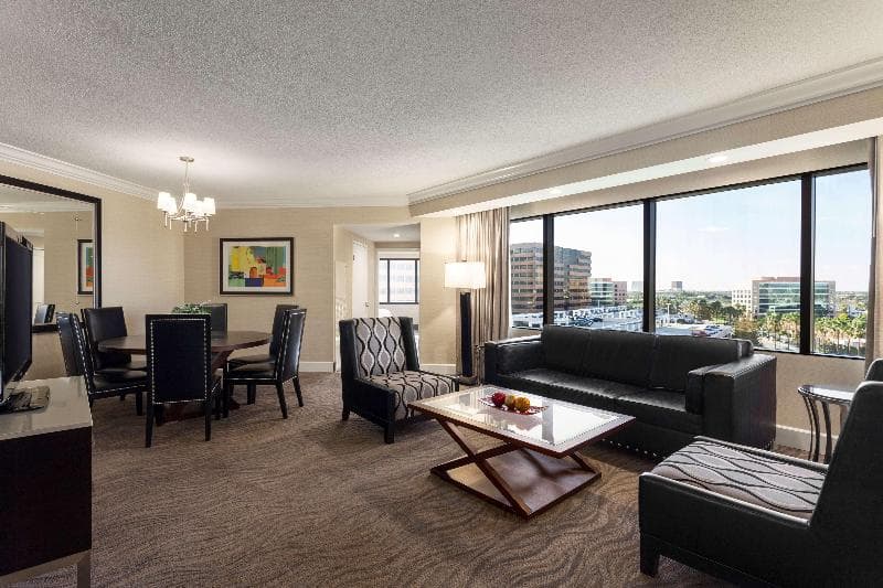 Embassy Suites by Hilton Irvine Orange County Airport 5
