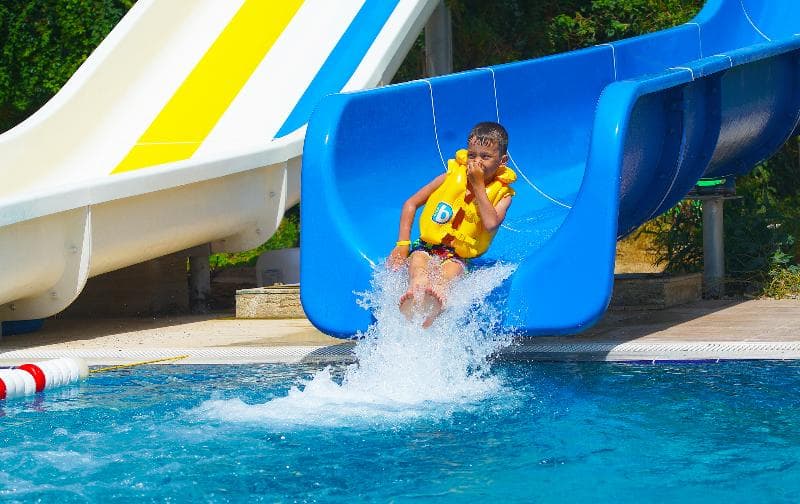 Club Aqua Plaza 2